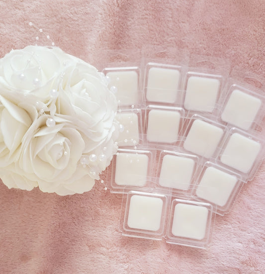 Sniff & Savor: Try Our Fragrance Samples!